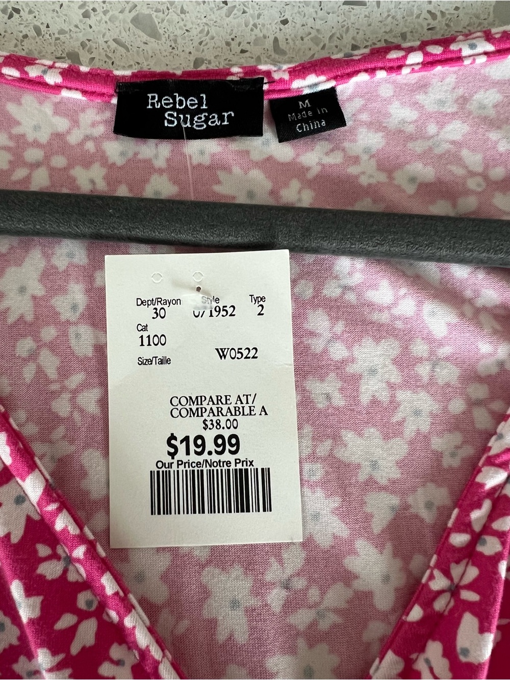 Rebel Sugar Hot Pink and White Floral Dress (NWT) 🍒 Size Medium - Picture 3 of 4